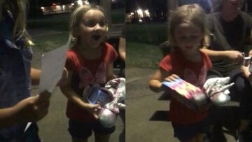 Emotional-Disney-World-Trip-Surprise-for-Daughter-Adorable.jpg