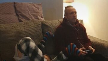 Epic-Gaming-Interrupted-Dads-Reaction-to-Sons-Sneaky-Fart.jpg