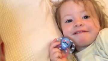 Hilarious-Duck-Song-Fail-Super-Cute.jpg