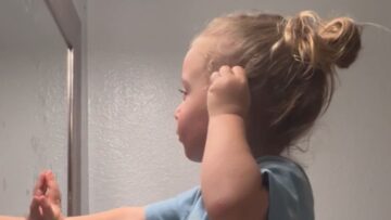 Little-Trouble-Makers-Hilarious-Bathroom-Shenanigans-The-Joy-of-Bad.jpg
