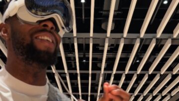 Mans-Jaw-Hits-the-Floor-Trying-Apple-Vision-Pro-at.jpg