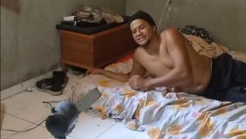 Mans-Nap-Takes-a-Wild-Turn-When-Fan-Blades-Launch.jpg