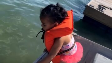 Tiny-Adventurers-Epic-Regret-When-Curiosity-Meets-Water-Try.jpg