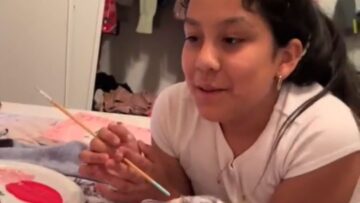 12-Year-Olds-Priceless-Reaction-to-Discovering-Shes-Going-to-Be-an.jpg