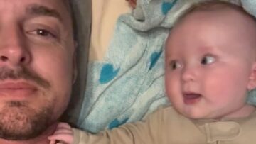 Adorable-Baby-Girl-Beatboxing-with-Dad-Super-Cute.jpg