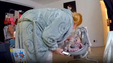 Babys-First-Word-A-Heartwarming-Moment-That-Will-Melt-Your.jpg