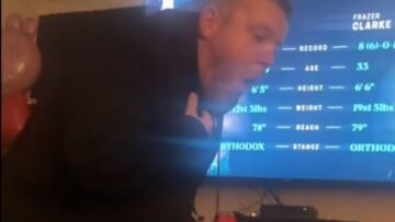 Brotherly-Banter-Hilarious-Choking-Prank-Will-Leave-You-in-Stitches.jpg