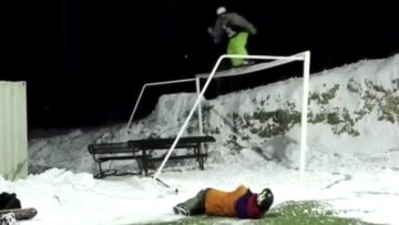 Epic-Skiing-Blunders-You-Cant-Help-But-Laugh-At.jpg
