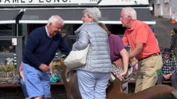 Joyful-Laughter-erupts-as-Elderly-Womans-Statue-Escapade-Captivates-a.jpg