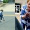 Woman jumps into traffic to save baby bird | Super Cute ๐ฆ