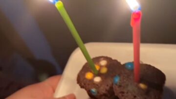 11th-Birthday-Bash-Turns-Into-Cupcake-Chaos-Super-Cute.jpg