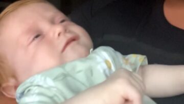 Crybaby-soothed-by-Beyonce-song-Super-Cute.jpg