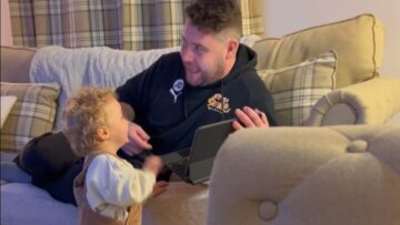 Dad-and-baby-son-get-into-cute-baby-lingo-chat.jpg