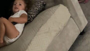 Dads-hilarious-fail-to-stop-toddler-calling-him-Babe.jpg