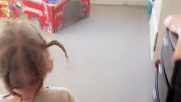 Elf-transforms-boys-Spider-Man-shirt-into-cozy-blanket-Super.jpg