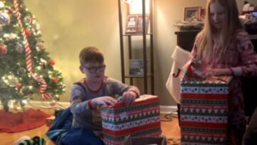 Joyful-Kids-Unwrap-Christmas-Gifts-Pure-Smiles-and-Happy-Tears.jpg