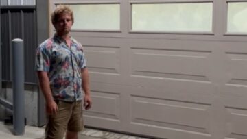 Man-searches-for-fridge-in-bubbly-sea-Adorable.jpg