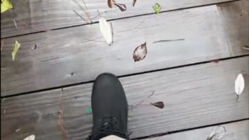 Slippery-Bridge-Slip-Up-Watch-This-Hilarious-Rainy-Day-Faceplant.jpg
