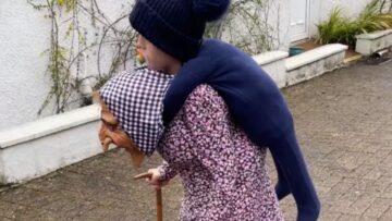 Spell-binding-costume-at-party-Adorable.jpg