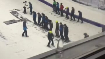 Epic-Ski-Fails-That-Will-Have-You-in-Stitches.jpg