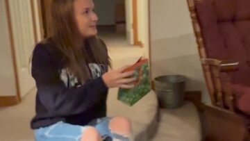 Surprising-Her-with-a-Green-Apple-Watch-Her-Reaction-is.jpg
