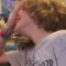 Watch This Girl’s Joyful Surprise Unwrap a VR Headset! A Truly Heartwarming Moment | Heartsome