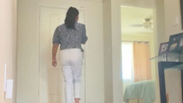 Doorway-Shenanigans-Wifes-Sneaky-Scare-that-Will-Leave-You-in.jpg