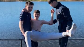 Epic-Splash-Fails-Lads-Take-the-Ice-Bucket-Challenge-to.jpg