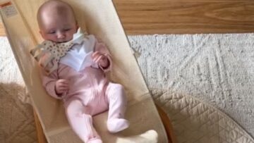 Clever-Cats-Hilarious-Attempt-to-Steal-Playtime-with-Sisters-Tiny.jpg