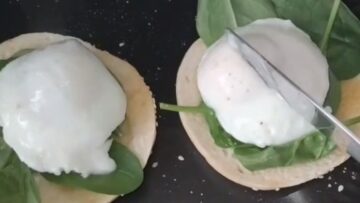 Egg-cellent-Poached-Egg-Disaster-Hilarious-Kitchen-Fumble-Try-Not.jpg
