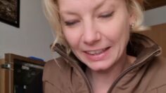 Heartwarming-Journey-Woman-Raises-Baby-Falcons-at-Home-Adorable.jpg
