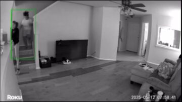 Sleepy-Girls-Epic-Stairs-Slip-A-Hilarious-Tumble-You-Cant.jpg