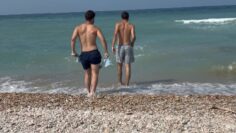Surprise-Splash-Chill-Beach-Day-Becomes-Hilarious-Water-Prank.jpg