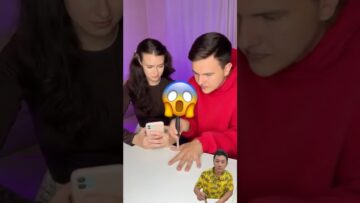 Watch-This-Hilarious-Fake-Knife-Prank—Can-You-Keep-a-Straight.jpg