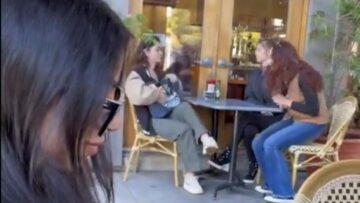 Woman-reunites-with-best-friend-with-a-cute-FaceTime-surprise.jpg